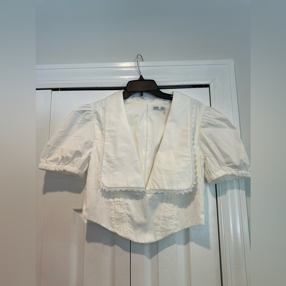 House of CB White Puff Sleeve Top - Picture 2 of 6